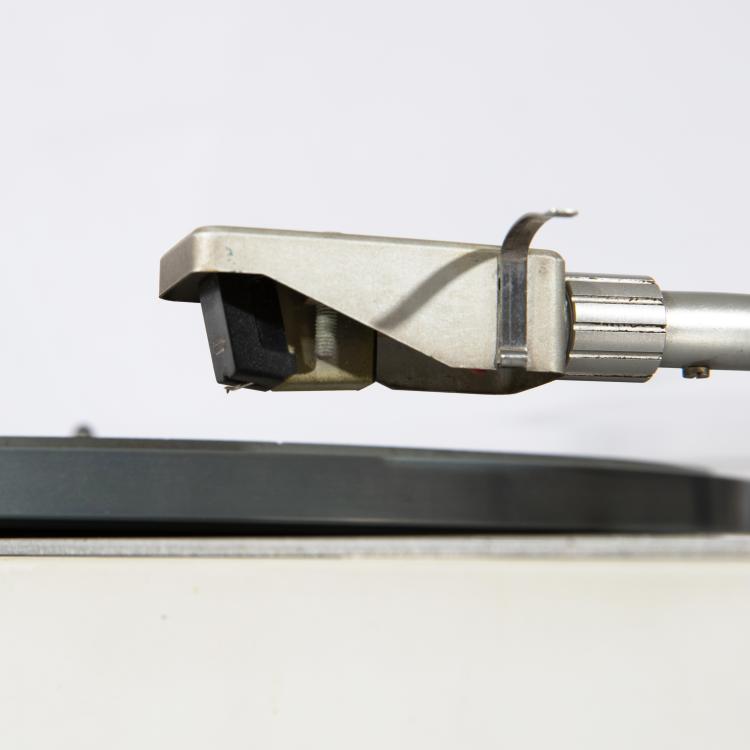 Bild 2 zu Objekt, Compact device with turntable, Audio 300, Dieter Rams, Braun, K-15O 40