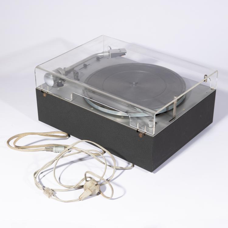 Bild 4 zu Objekt, Plattenspieler PS 410, Dieter Rams, Braun, K-15O 37