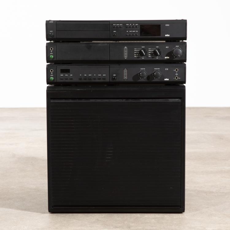 Bild 1 zu Objekt, Studio system tower, amplifier A 2, cassette recorder C 2, CD player CD 2, equipment cabinet GS, Peter Hartwein,Dieter Rams, Braun, K-15O 72