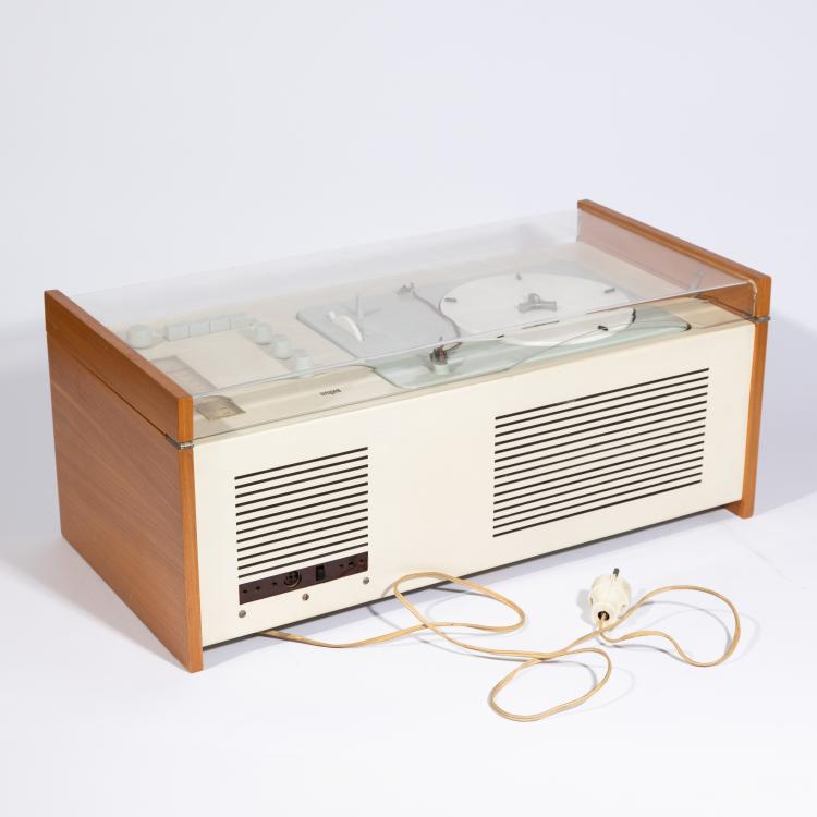 Bild 3 zu Objekt, Phonosuper SK 4/2 / Snow White Coffin, Hans Gugelot,Dieter Rams, Braun, K-15O 4