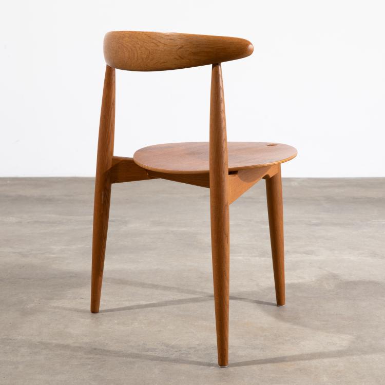 Bild 3 zu Objekt, 6 St&uuml;hle Modell Hjertestole / Herzst&uuml;hle 4103, Hans J. Wegner, Fritz Hansen, K-16B 678