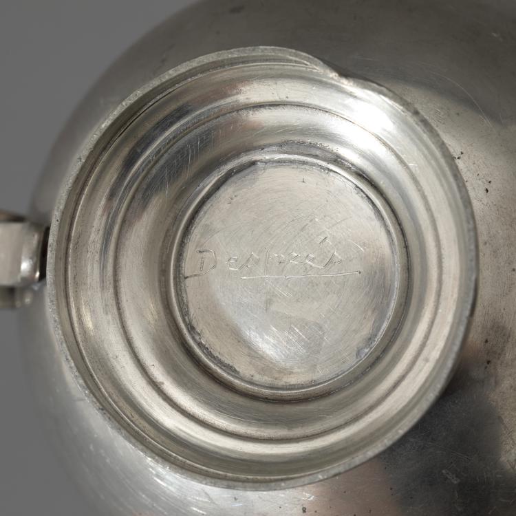 Bild 6 zu Objekt, Dreiteilges Kaffeeservice, um 1930, Jean Despr&eacute;s, Despres, Jean, Avallon, K-16A 150