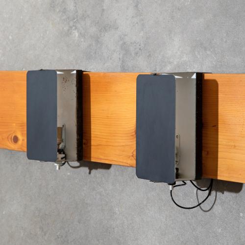 2 Wandleuchten Modell CP-1 + Wandleiste aus Les Arcs
