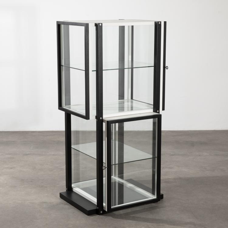 Hauptbild zu Objekt, Bauhaus Vitrine Modell S 40-1, Marcel Breuer, Tecta, K-16B 556