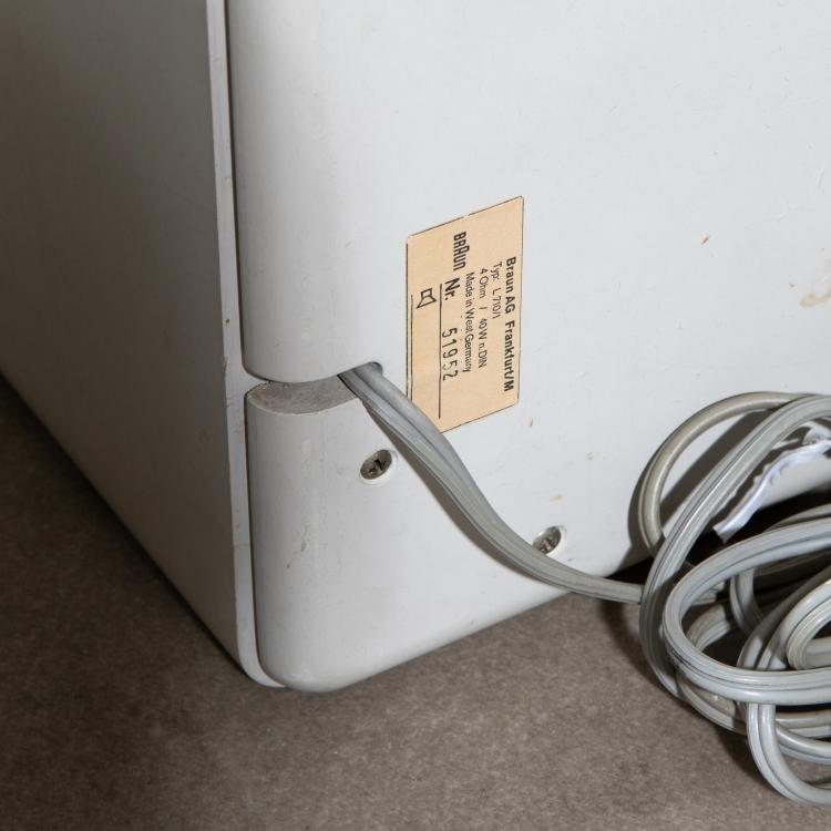 Bild 5 zu Objekt, 2 x Studiolautsprecher L 710/1, Dieter Rams, Braun, K-15O 57