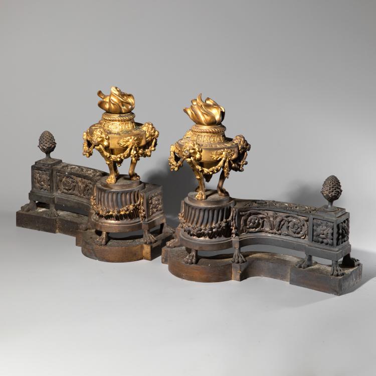 Hauptbild zu Objekt, Pair of andirons in the style of Louis XVI, Frankreich, K-16A 52