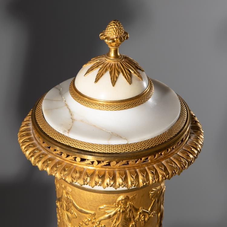 Bild 2 zu Objekt, Paar Directoire Cassolettes Br&ucirc;le Parfum, um 1800, H&eacute;ricourt, Jean-Baptiste (zug./attr.), K-16A 34