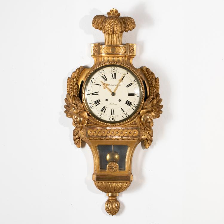 Hauptbild zu Objekt, Cartel wall clock in classicist style, K-16A 42