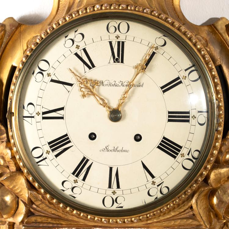 Bild 2 zu Objekt, Cartel wall clock in classicist style, K-16A 42