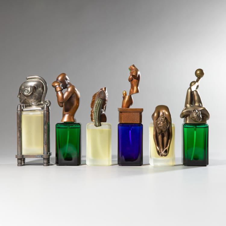 Bild 1 zu Objekt, Konvolut von sechs Parfumflakons, K-16B 459