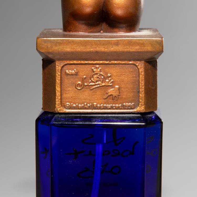 Bild 4 zu Objekt, Konvolut von sechs Parfumflakons, K-16B 459