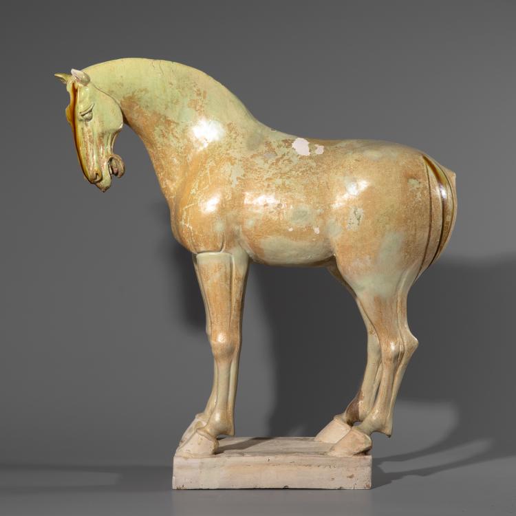 Bild 2 zu Objekt, Gro&szlig;e Figur eines Pferdes, K-16A 3