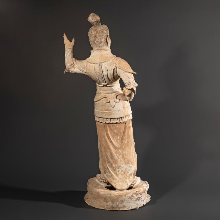 Bild 3 zu Objekt, Figur eines W&auml;chters (Lokapala), K-16A 4