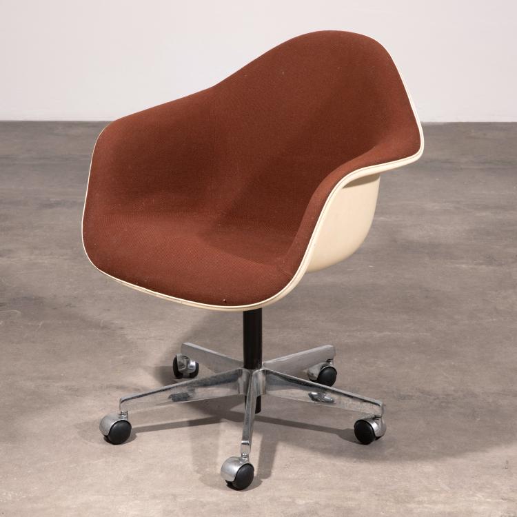 Hauptbild zu Objekt, Armchair model DAT, Charles & Ray Eames, Vitra, K-16O 21