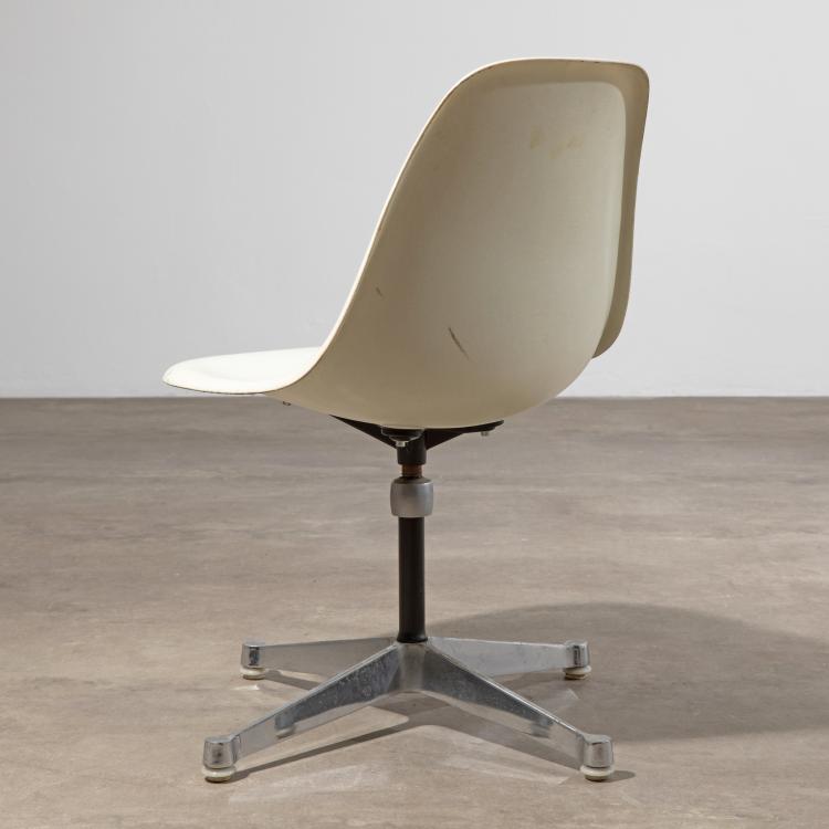 Bild 2 zu Objekt, Fiberglass chair model PSC, Charles & Ray Eames, Vitra, K-16O 24