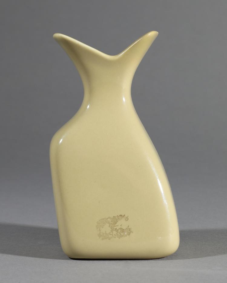 Bild 2 zu Objekt, Kleine gelbe Vase. Keramik, Giovanni Gariboldi, Richard Ginori San Cristoforo, K-16O 124