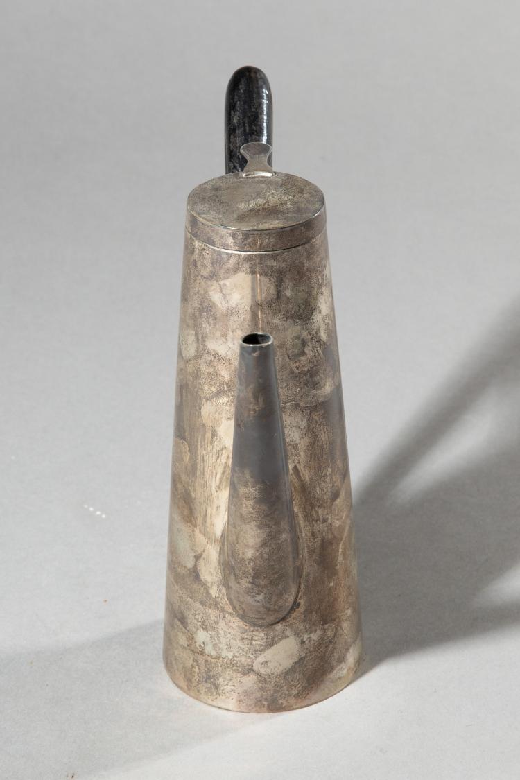 Bild 1 zu Objekt, Kaffeekanne. 800 Silber, K-16O 46