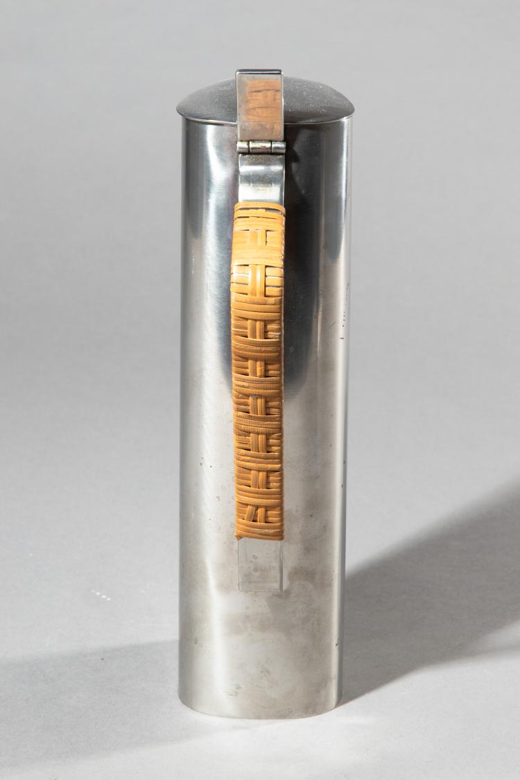 Bild 1 zu Objekt, Kaffeekanne. Edelstahl. 1960, K-16O 48