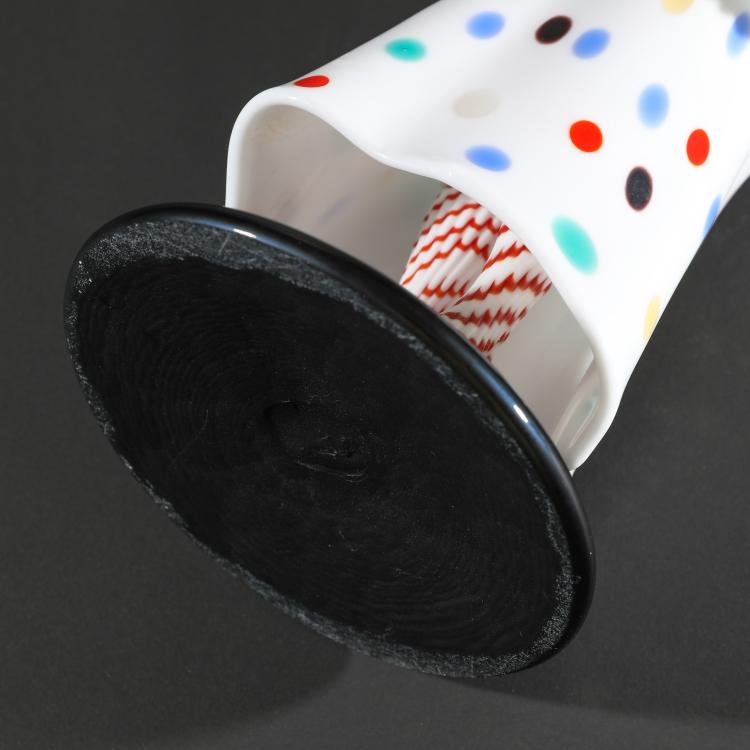 Bild 11 zu Objekt, 2 characters from the Commedia dell'Arte, Arlecchino and Colombina, Fulvio Bianconi, K-16O 177