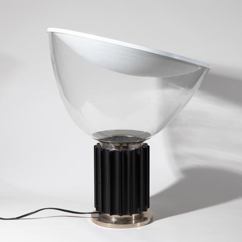 Tisch- Bodenleuchte Modell Taccia