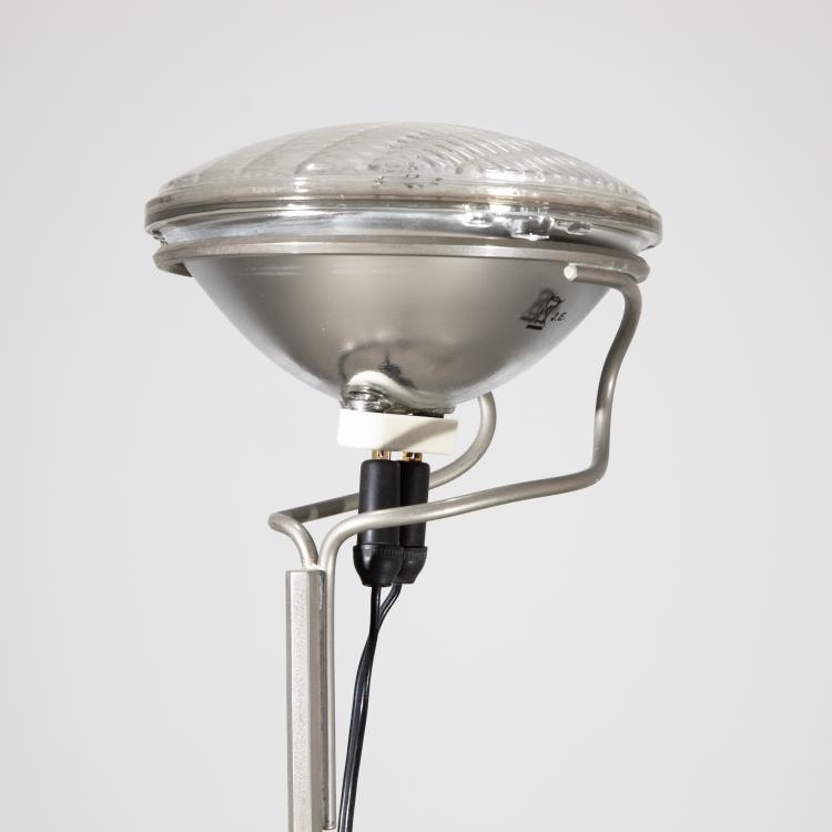 Bild 3 zu Objekt, Floor lamp model Toio, Achille Castiglioni, Flos, K-16O 58