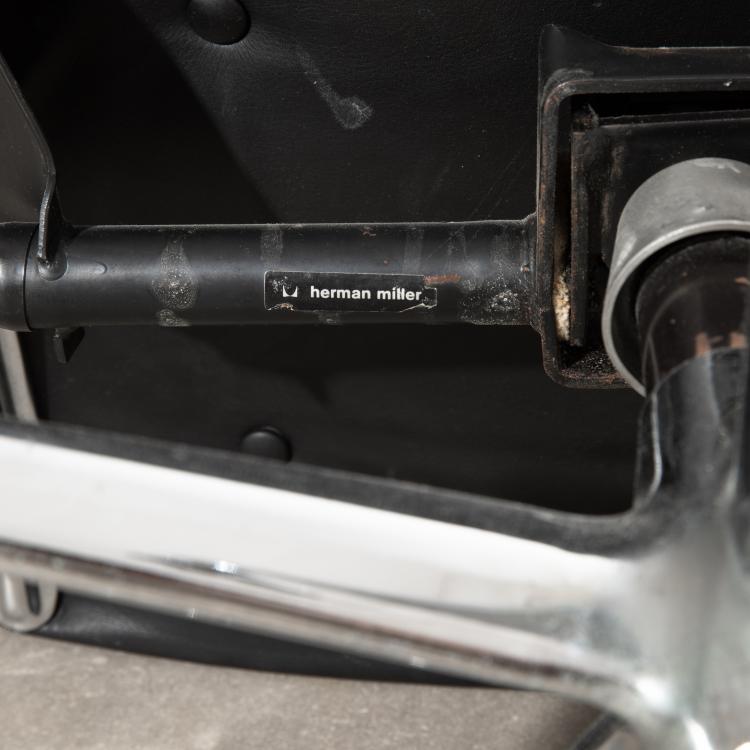 Bild 4 zu Objekt, B&uuml;rostuhl Modell Intermediate Desk Chair, Charles Eames,Ray Eames, Herman Miller, K-16B 657