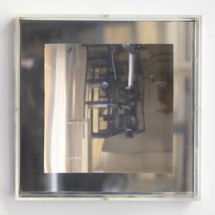 Bild 1 zu Objekt, Objektkasten, Quadratisches Spiegelobjekt, 1970, Adolf Luther, K-16B 417