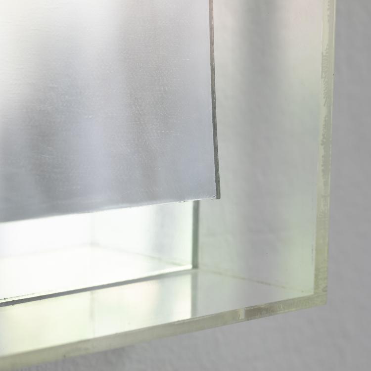 Bild 2 zu Objekt, Objektkasten, Quadratisches Spiegelobjekt, 1970, Adolf Luther, K-16B 417