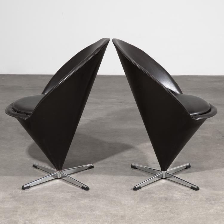 Bild 2 zu Objekt, 2 Cone Chairs / T&uuml;tenst&uuml;hle, Verner Panton, Gebr&uuml;der Nehl, K-16O 42
