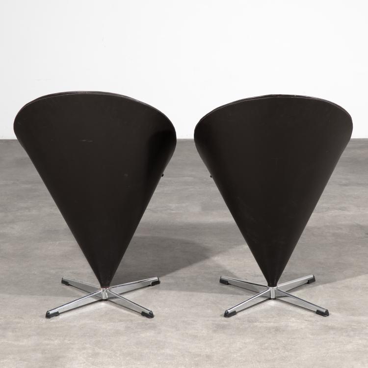 Bild 3 zu Objekt, 2 Cone Chairs / T&uuml;tenst&uuml;hle, Verner Panton, Gebr&uuml;der Nehl, K-16O 42