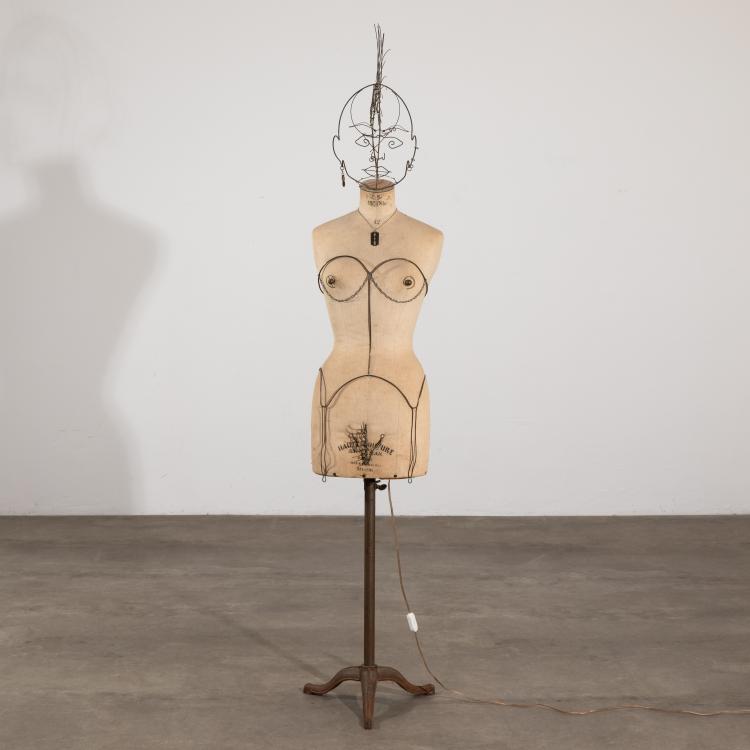 Bild 3 zu Objekt, Kinetic Figurine, 2000, K-16B 458