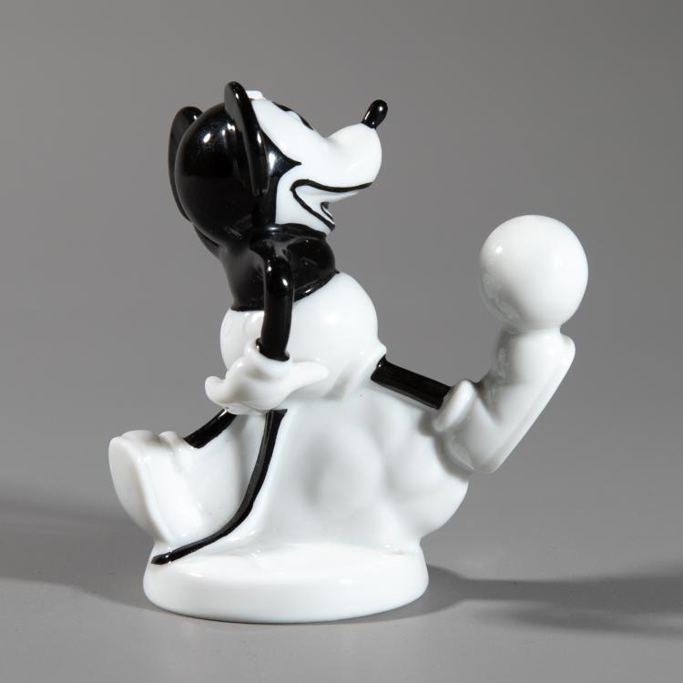 Bild 1 zu Objekt, Micky Maus als Fu&szlig;ballspieler, Rosenthal, Selb, K-16A 196