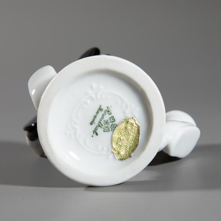 Bild 3 zu Objekt, Micky Maus als Fu&szlig;ballspieler, Rosenthal, Selb, K-16A 196