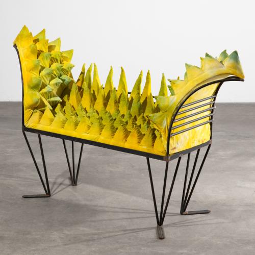 Bank / Sofa Modell Drachen Sofa