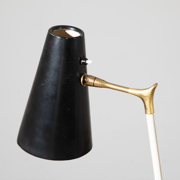 Bild 1 zu Objekt, Stehleuchte der 1950er Jahre, K-16B 711