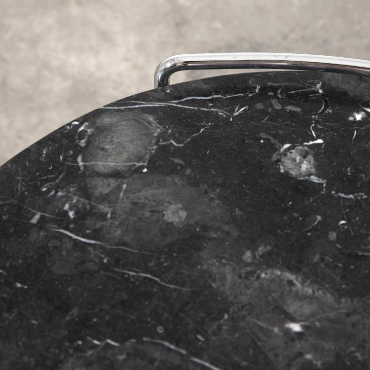 Bild 2 zu Objekt, 2 Beistelltische Modell Djuna, Kazuhide Takahama, Cassina, K-16B 813