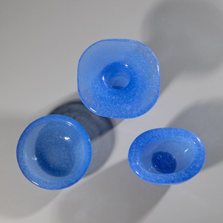 Bild 2 zu Objekt, Vase und 2 Schalen 'Sommerso a bollicine', Carlo Scarpa, Venini, Murano, K-16A 169