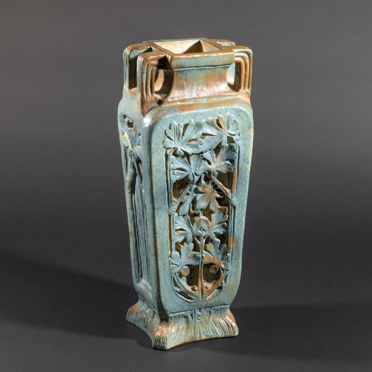 Hauptbild zu Objekt, Henkelvase 'Lierre', um 1890, Georges Firmin Hoentschel, Hoentschel, Georges, K-16A 210