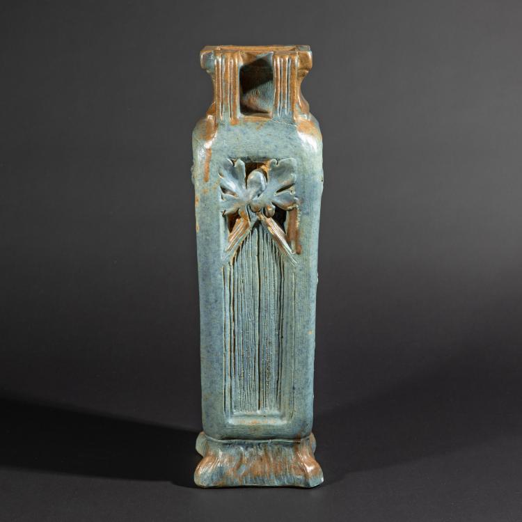 Bild 1 zu Objekt, Henkelvase 'Lierre', um 1890, Georges Firmin Hoentschel, Hoentschel, Georges, K-16A 210