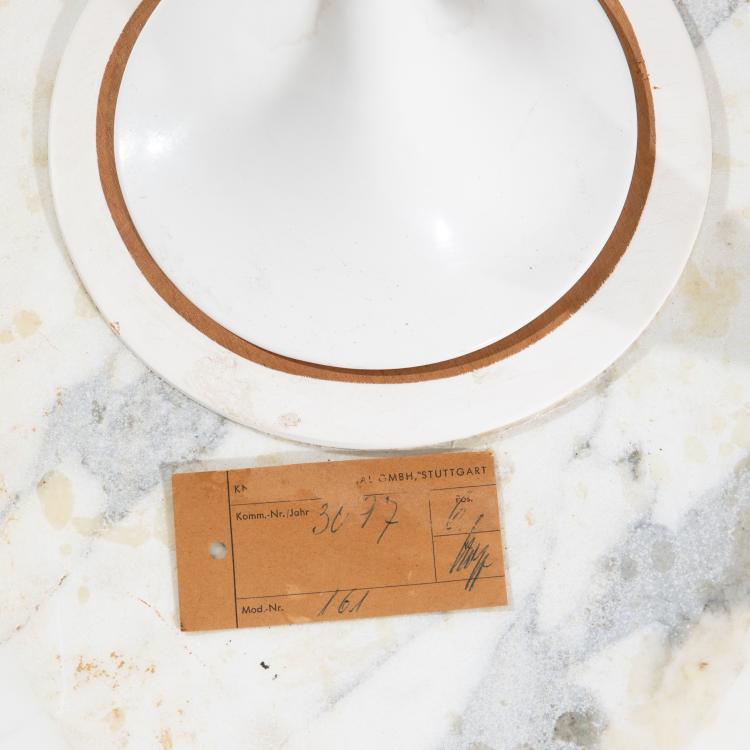 Bild 3 zu Objekt, Ovaler Beistelltisch aus der Tulip Serie, Eero Saarinen, knoll international, K-16B 666