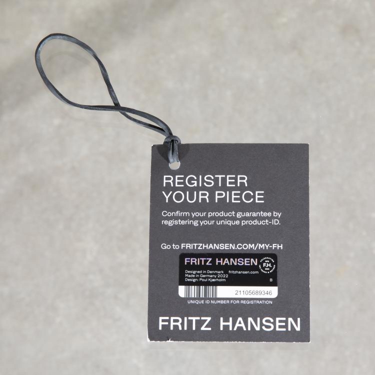 Bild 3 zu Objekt, Coffee Table Modell PK 60 Jubil&auml;ums Edition, Poul Kjaerholm, Fritz Hansen, K-16B 691