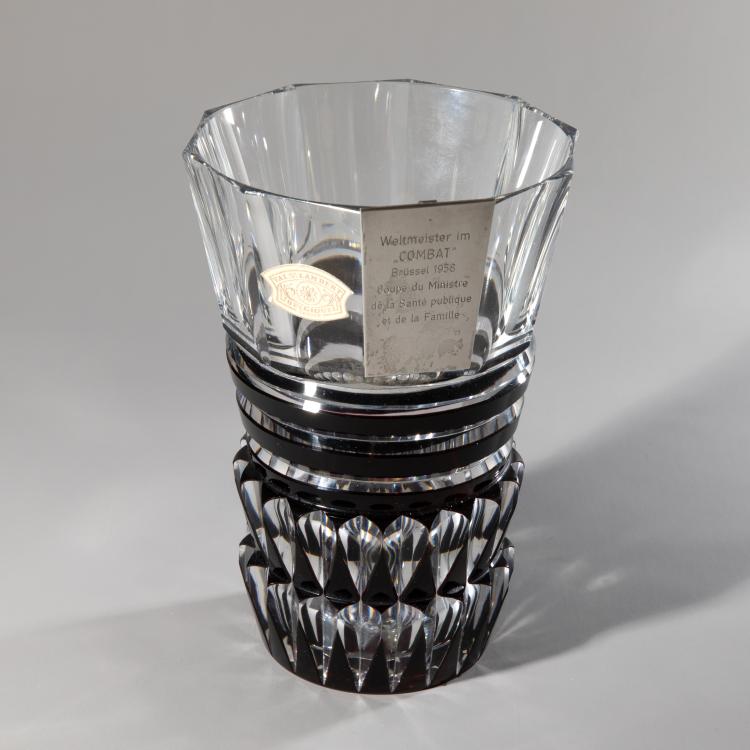 Hauptbild zu Objekt, Vase Ehrenpreis 'Weltmeister im Combat', Val Saint Lambert, K-16A 162