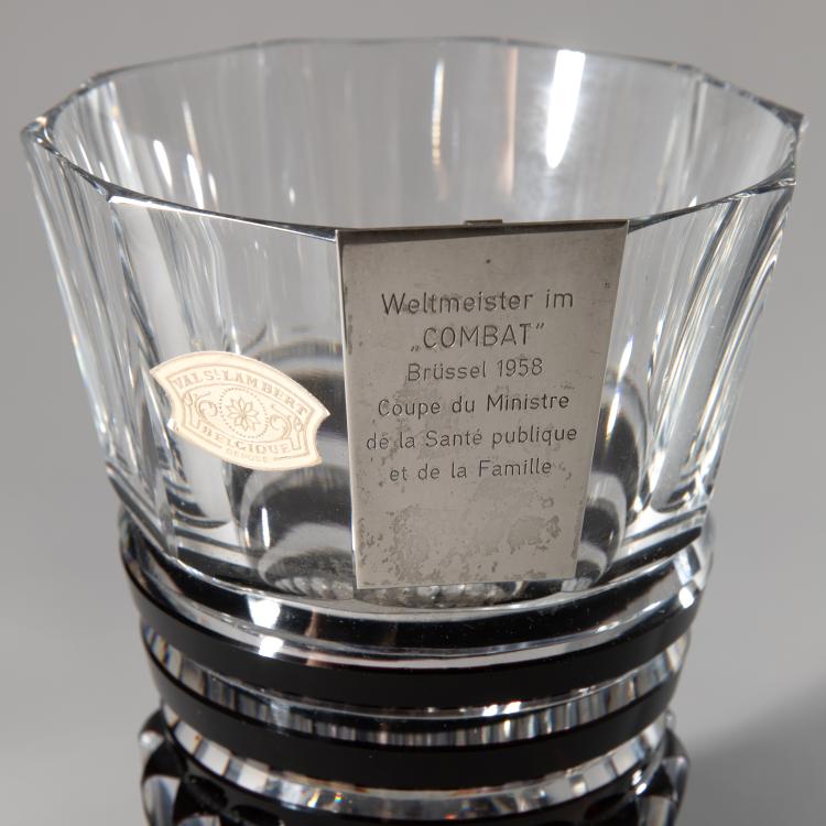 Bild 1 zu Objekt, Vase Ehrenpreis 'Weltmeister im Combat', Val Saint Lambert, K-16A 162
