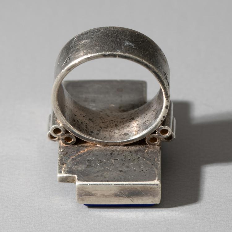 Bild 2 zu Objekt, Kubistischer Ring mit Achat, um 1935, Jean Despr&eacute;s, Despr&eacute;s, Jean, Avallon, K-16A 147