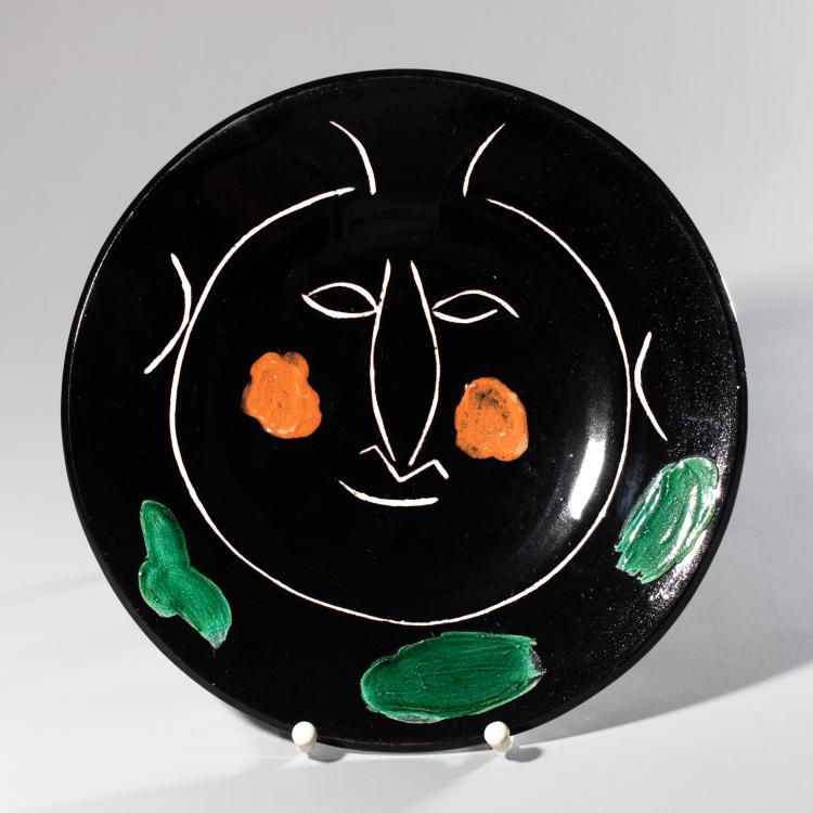 Hauptbild zu Objekt, Teller aus dem Service 'Visage Noir', 1948, Pablo Picasso, K-16B 372