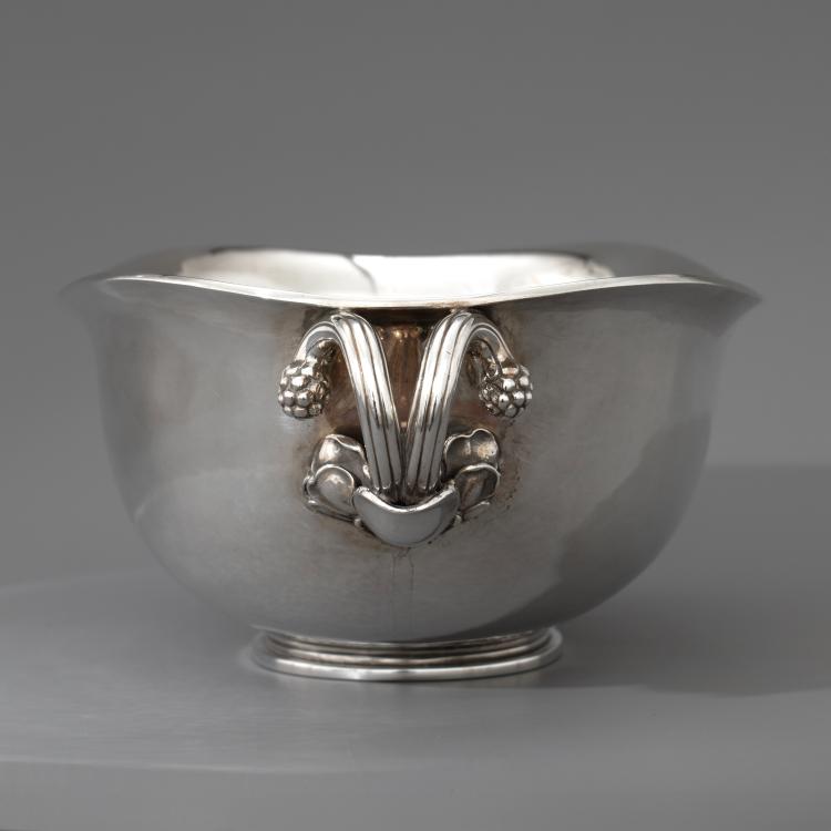 Bild 3 zu Objekt, Gro&szlig;e Silberschale, Modell '650', Harald Nielsen, Georg Jensen, K-16A 127