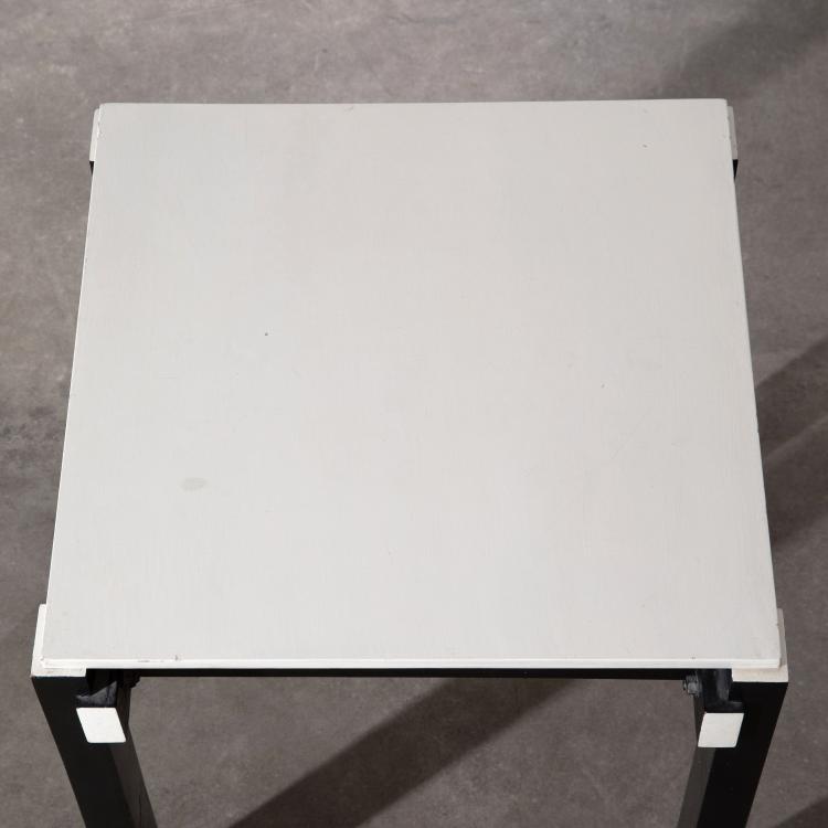 Bild 3 zu Objekt, Hocker Modell Military Stool von H. G. M., G. A. van de Groenekan, Gerrit Rietveld, H. G. M., G. A. v.d. Groenekan, K-16B 625
