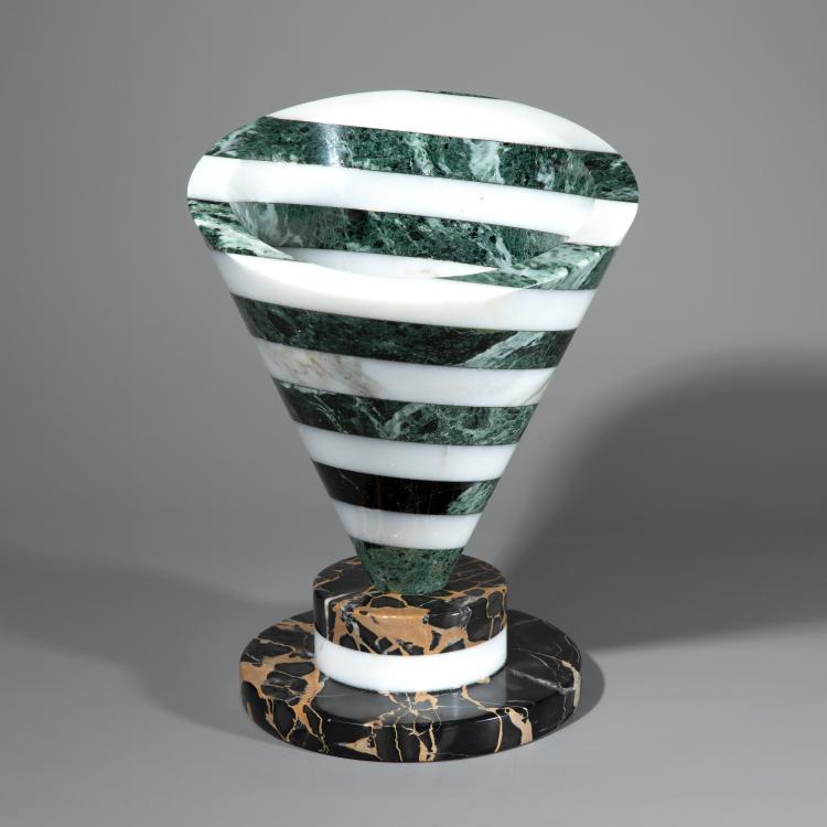 Bild 4 zu Objekt, Vase Modell Piotr, Martine Bedin, Up & Up, K-16B 779