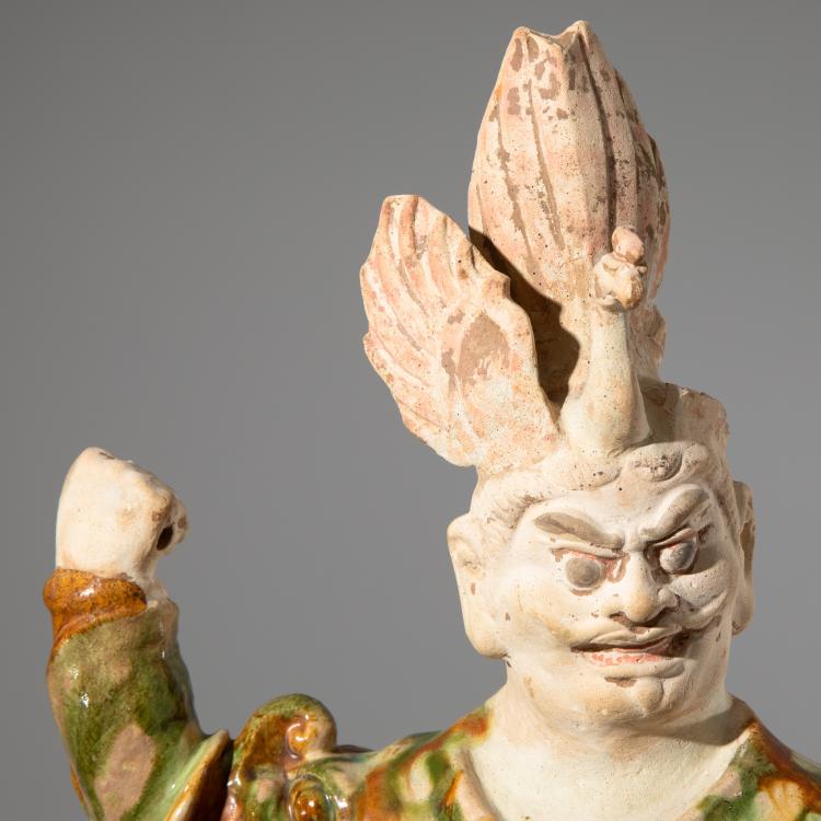 Bild 2 zu Objekt, Figur eines W&auml;chters (Lokapala), K-16A 5