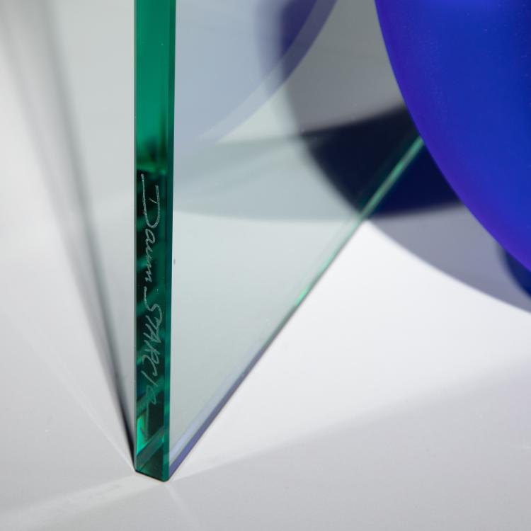 Bild 4 zu Objekt, Vase Modell Une &Eacute;tranget&eacute; contre un mur, Philippe Starck, Daum, K-16B 820